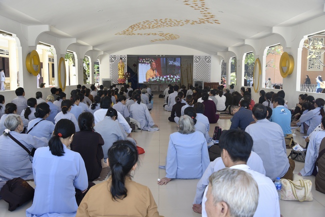 Grand Master’ Anniversary of Death – Hoang Phap’s Founder