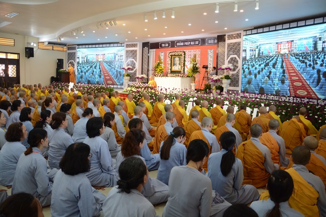 Grand Master’ Anniversary of Death – Hoang Phap’s Founder