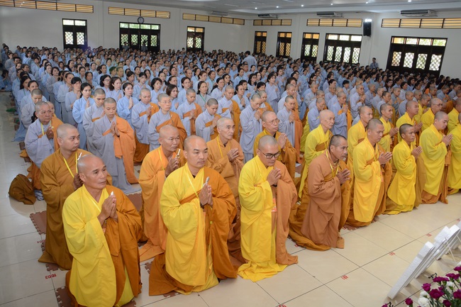 Grand Master’ Anniversary of Death – Hoang Phap’s Founder