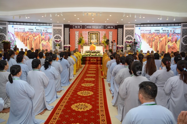 Grand Master’ Anniversary of Death – Hoang Phap’s Founder