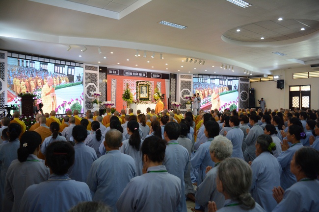 Grand Master’ Anniversary of Death – Hoang Phap’s Founder