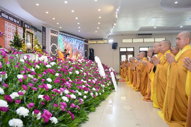 Grand Master’ Anniversary of Death – Hoang Phap’s Founder