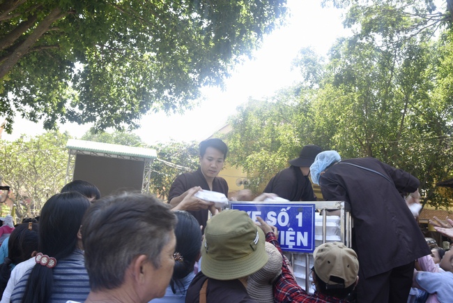 Grand Master’ Anniversary of Death – Hoang Phap’s Founder