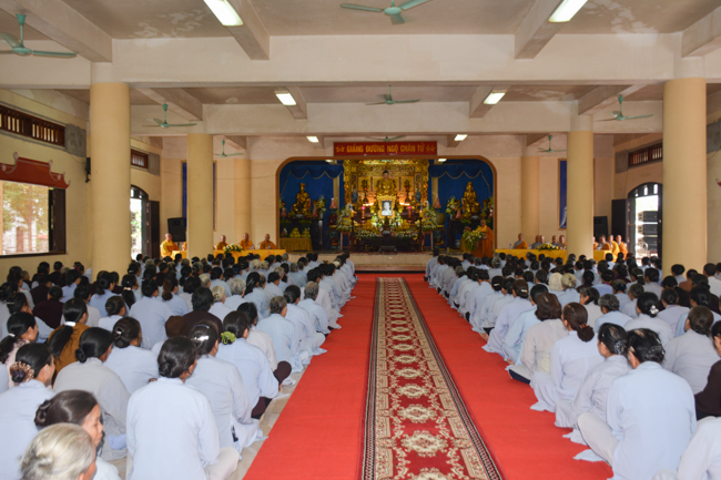 The Founder 's death anniversary at Tây Khánh Pagoda in Thái Bình Province