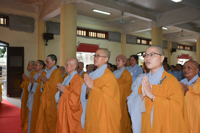 The Founder 's death anniversary at Tây Khánh Pagoda in Thái Bình Province