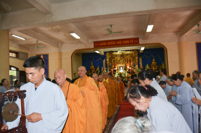The Founder 's death anniversary at Tây Khánh Pagoda in Thái Bình Province