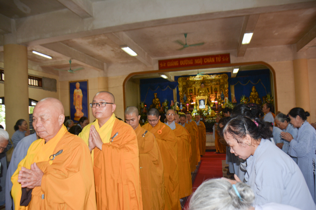The Founder 's death anniversary at Tây Khánh Pagoda in Thái Bình Province
