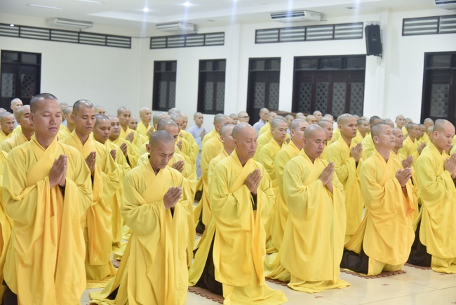 Gathering for the Grateful Tradition