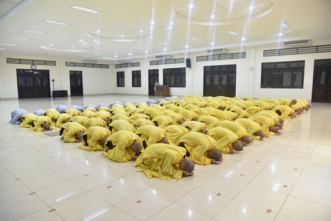 Gathering for the Grateful Tradition