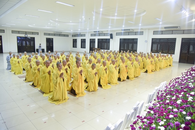 Gathering for the Grateful Tradition