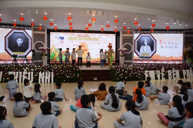 The Kid’s Playground