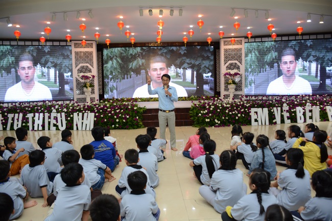 The Kid’s Playground