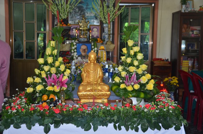 The ceremony praying for rebirth in Long An Province and Hoc Mon District