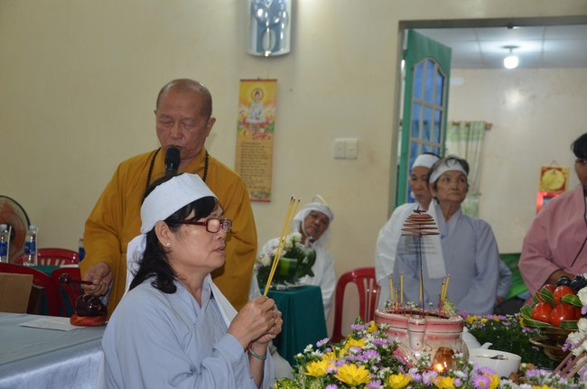 The ceremony praying for rebirth in Long An Province and Hoc Mon District