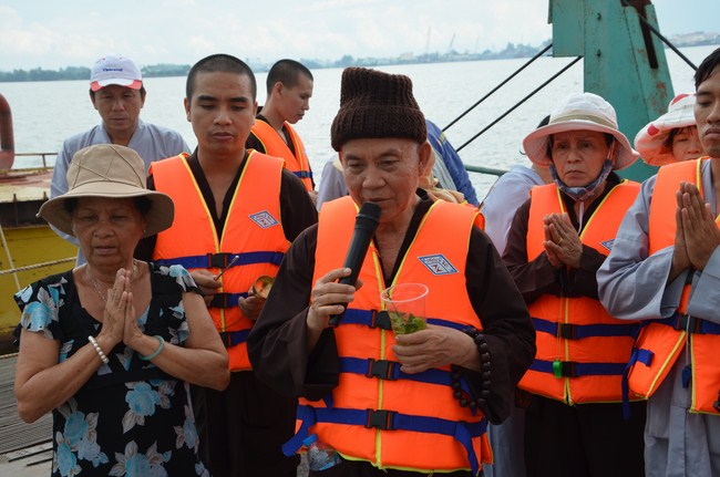 The ceremony praying for rebirth in Long An Province and Hoc Mon District