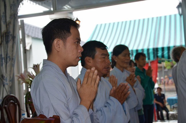 The ceremony praying for rebirth in Long An Province and Hoc Mon District