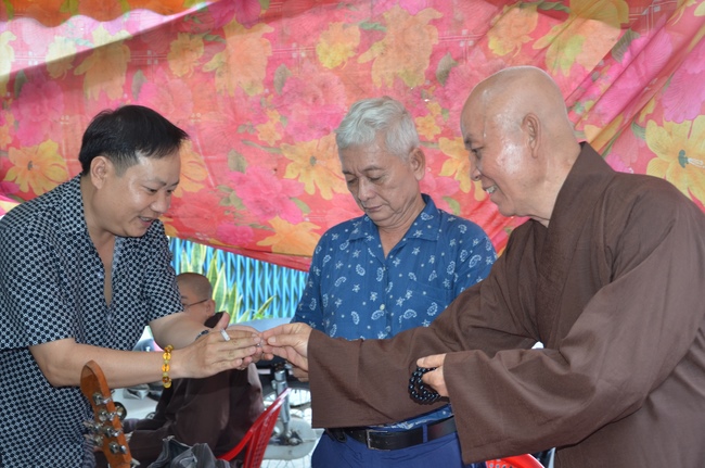 A praying ceremony for the rebirth and releasing creatures in Cu Chi