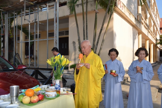 A praying ceremony for the rebirth and releasing creatures in Cu Chi