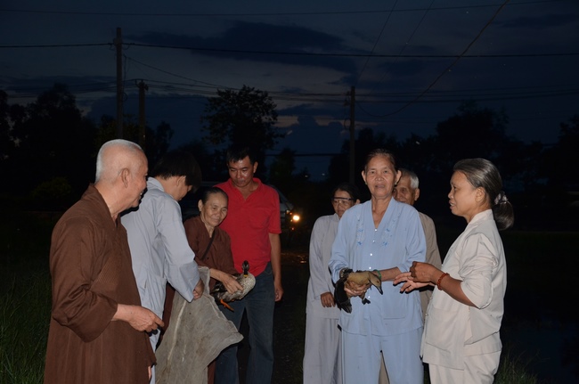 A praying ceremony for the rebirth and releasing creatures in Cu Chi
