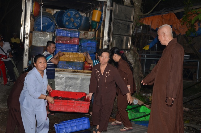 A praying ceremony for the rebirth and releasing creatures in Cu Chi