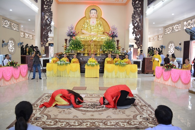 Buddhist  Wedding Ceremony