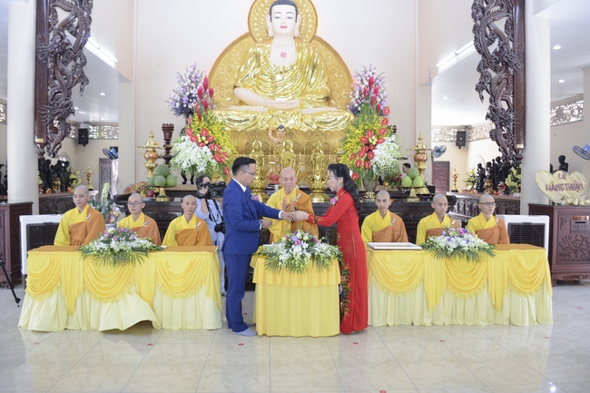 Buddhist  Wedding Ceremony