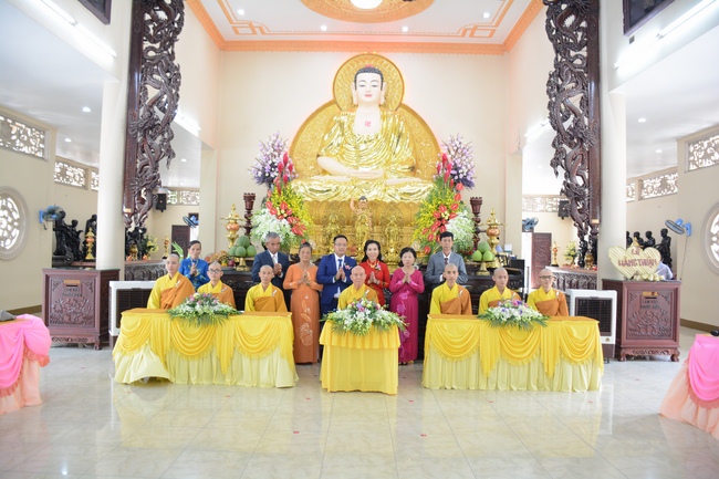 Buddhist  Wedding Ceremony