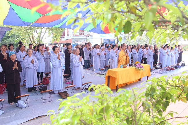 Pray-for-peace cultivation course at Tieu Dao Pagoda - QuangNinh Province