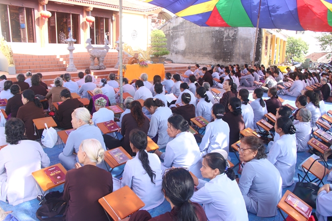 Pray-for-peace cultivation course at Tieu Dao Pagoda - QuangNinh Province