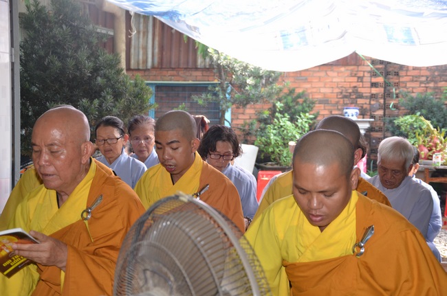 Lễ Cầu Siêu ở quận 12 và Phóng Sanh ở Củ Chi