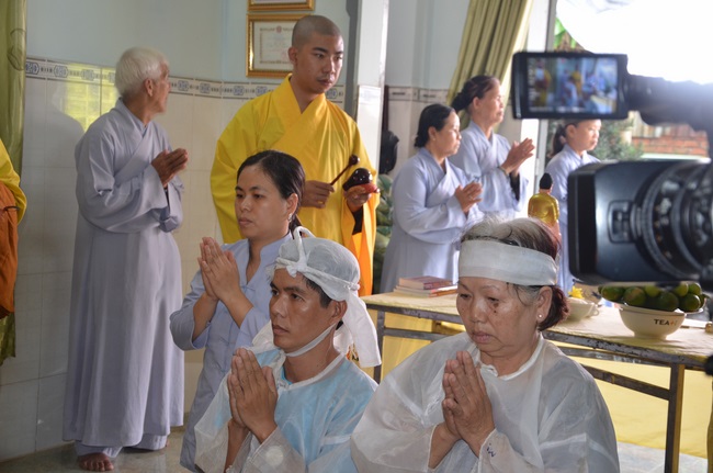 Lễ Cầu Siêu ở quận 12 và Phóng Sanh ở Củ Chi