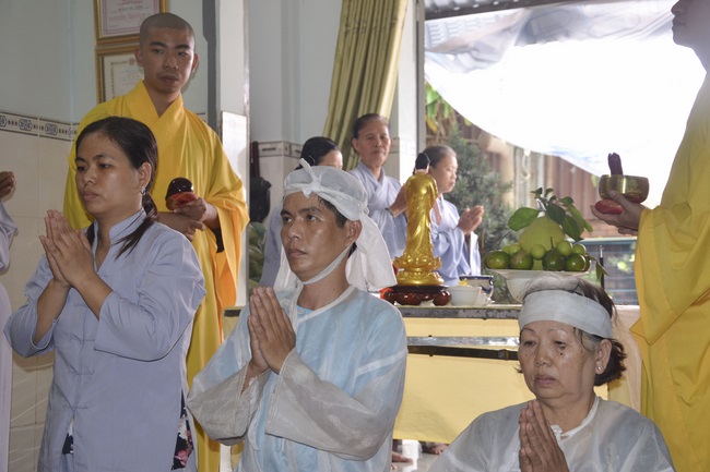 Lễ Cầu Siêu ở quận 12 và Phóng Sanh ở Củ Chi