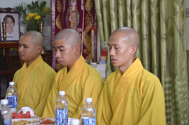 Lễ Cầu Siêu ở quận 12 và Phóng Sanh ở Củ Chi