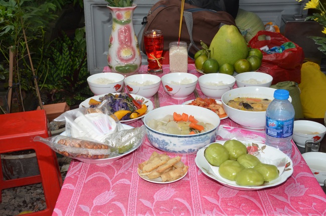 Lễ Cầu Siêu ở quận 12 và Phóng Sanh ở Củ Chi