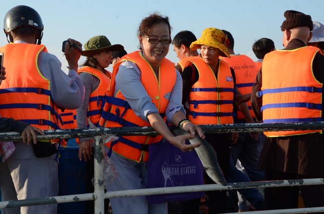 Lễ Cầu Siêu ở quận 12 và Phóng Sanh ở Củ Chi