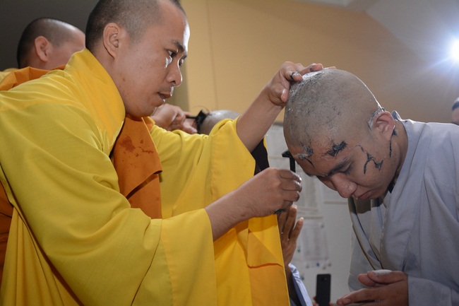 Lễ thế phát xuất gia  – đợt 2/2018