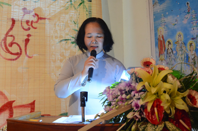 Đêm hoa đăng kỷ niệm đức Phật A-di-đà tại chùa Phước Thiện  – TP. Hồ Chí Minh