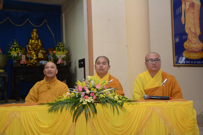 The ceremony of taking refuge at Tay Khanh Pagoda - Thai Binh