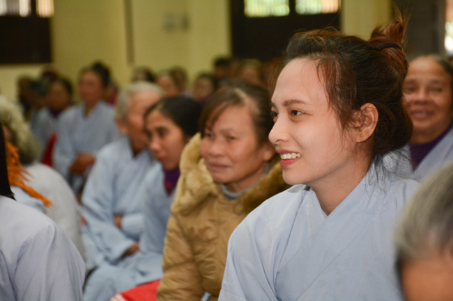 The ceremony of taking refuge at Tay Khanh Pagoda - Thai Binh