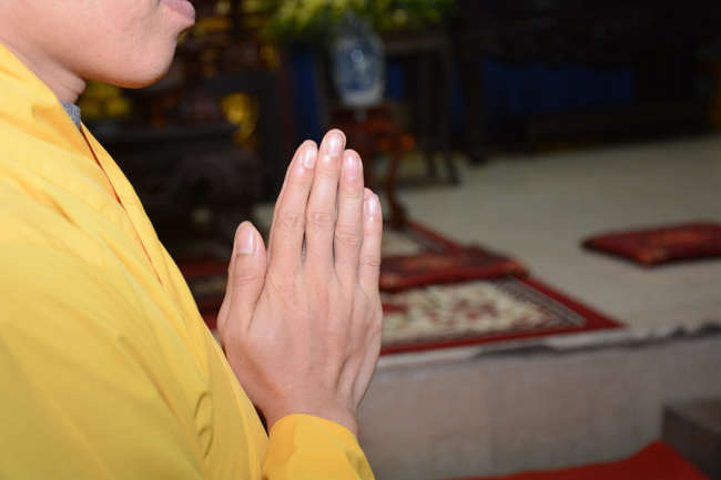 The ceremony of taking refuge at Tay Khanh Pagoda - Thai Binh