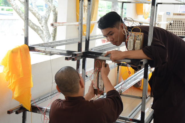 Prepare for Amitabha Buddha’s Birthday