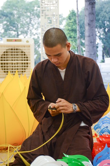 Prepare for Amitabha Buddha’s Birthday