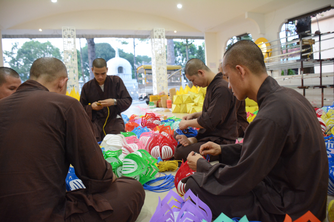Prepare for Amitabha Buddha’s Birthday