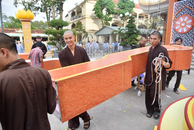 Prepare for Amitabha Buddha’s Birthday