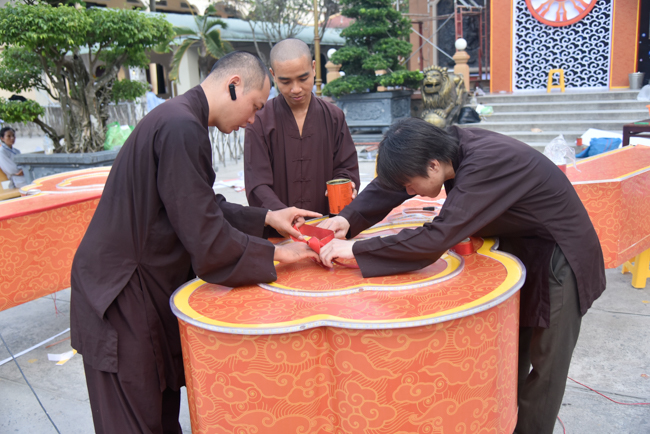 Prepare for Amitabha Buddha’s Birthday