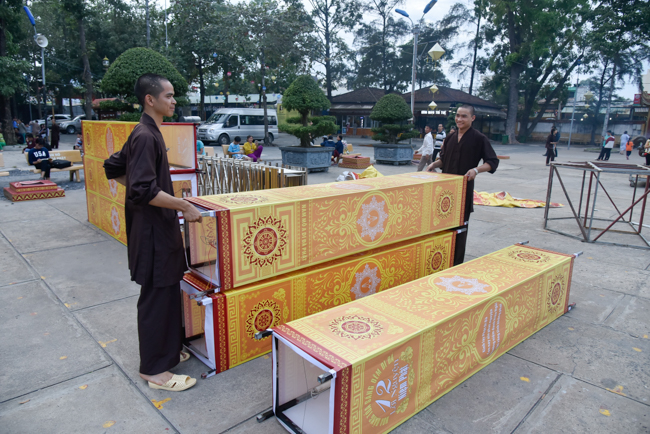 Prepare for Amitabha Buddha’s Birthday