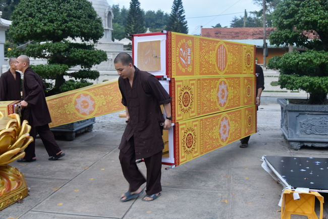 Prepare for Amitabha Buddha’s Birthday