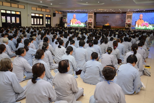 Dharma Talk “Face to Suffering” - The 90th Seven-Day Retreat