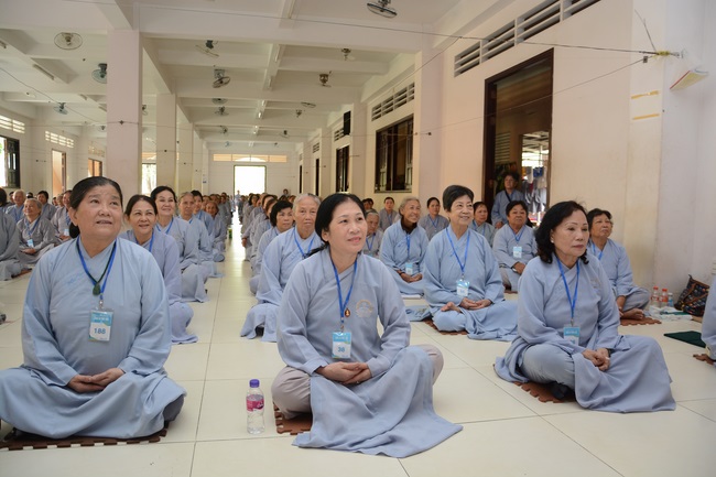 Dharma Talk “Face to Suffering” - The 90th Seven-Day Retreat