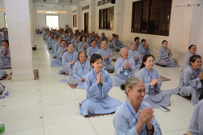 Dharma Talk “Face to Suffering” - The 90th Seven-Day Retreat